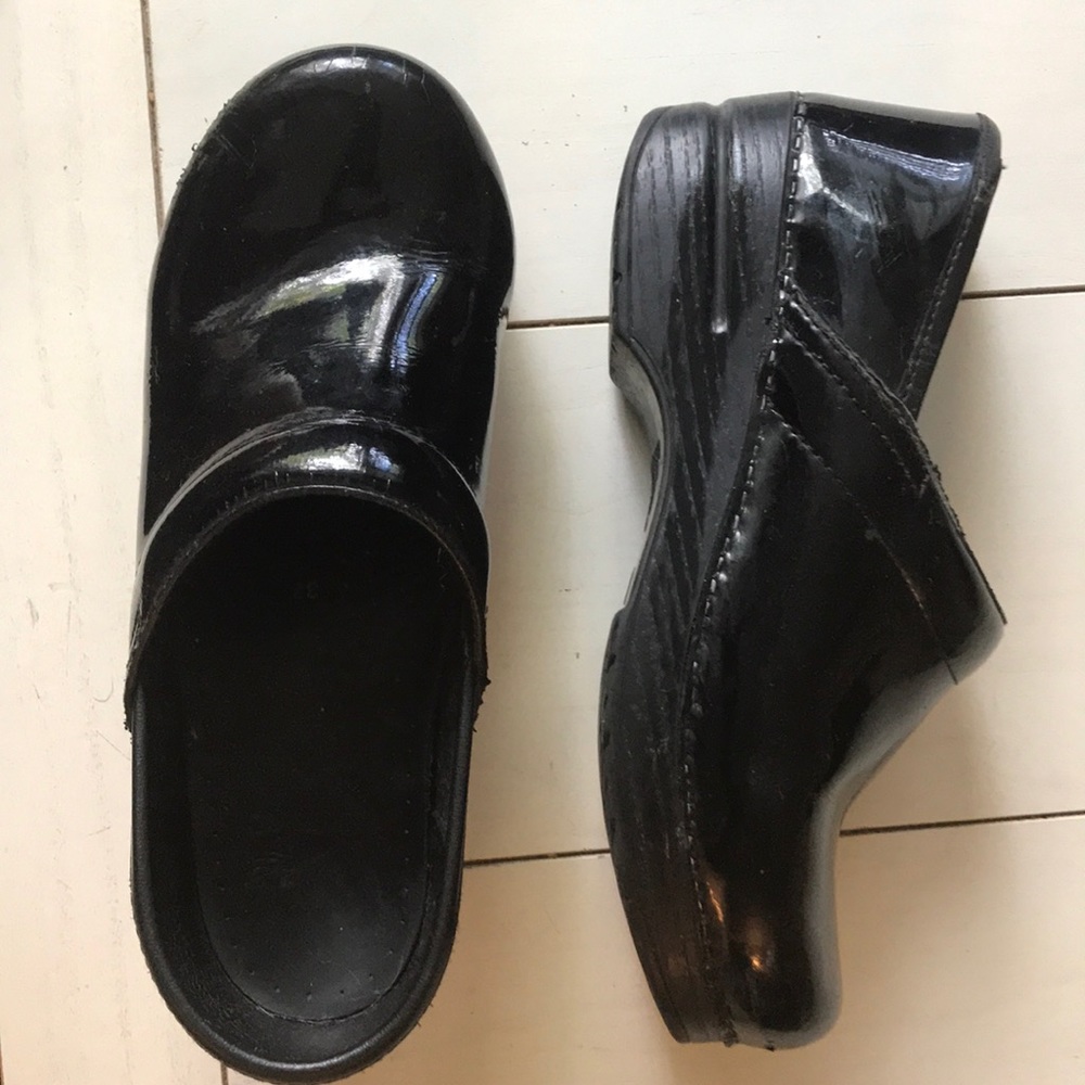 Dansko Black Patent Clogs Size 37